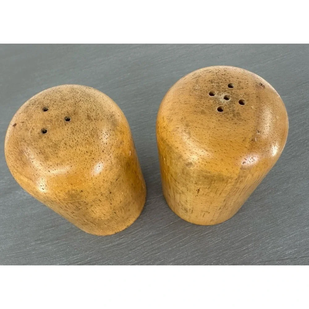 Vintage Wood Salt & Pepper Shakers Set Mid Century Modern Farmhouse Boho
